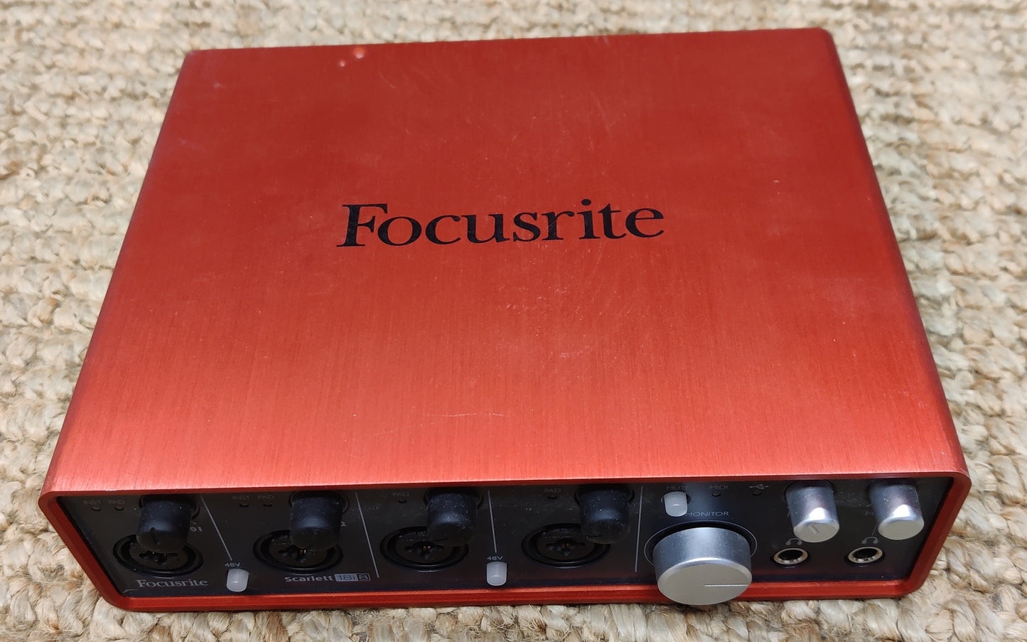 Focusrite Scarlett 18i8 (used) - Aron Soitin