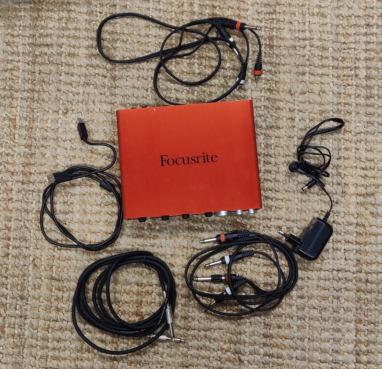 Focusrite Scarlett 18i8 (used) - Aron Soitin