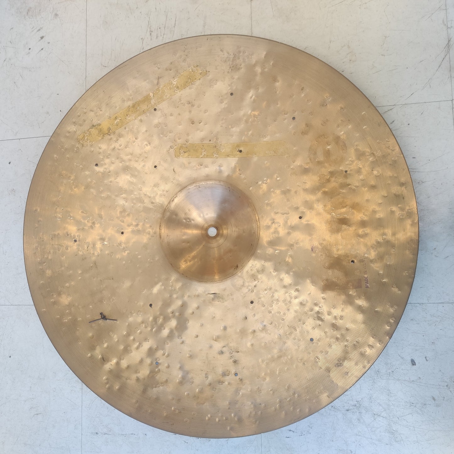 Paiste customoitu 20" ride (käytetty) - Aron Soitin