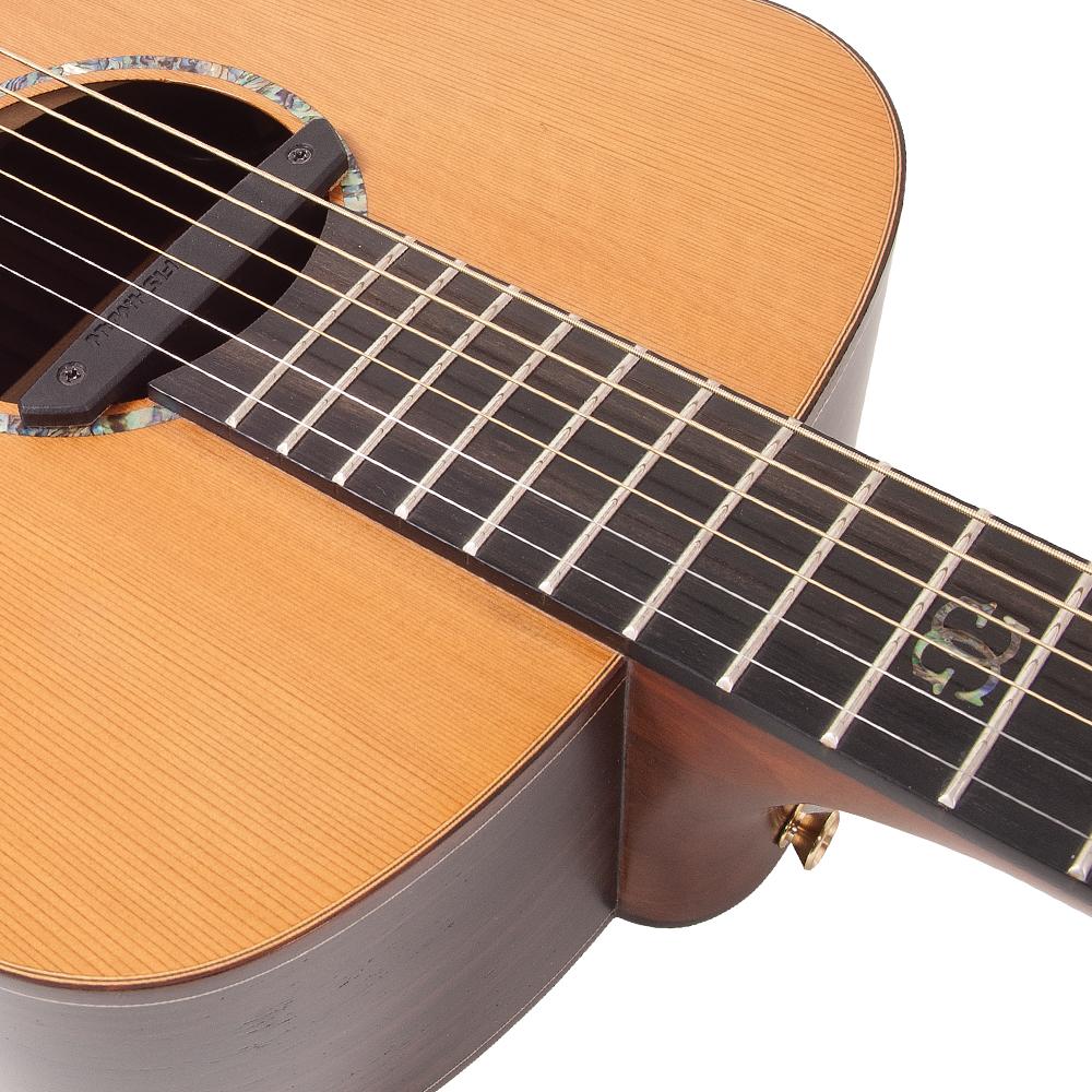 Vintage VE2000DLX Gordon Giltrap Signature Deluxe elektroakustinen kitara - Aron Soitin