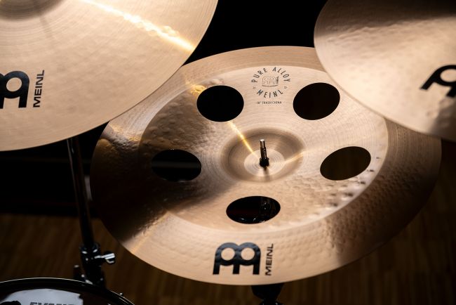 Meinl Pure Alloy 18" Trash China - Aron Soitin