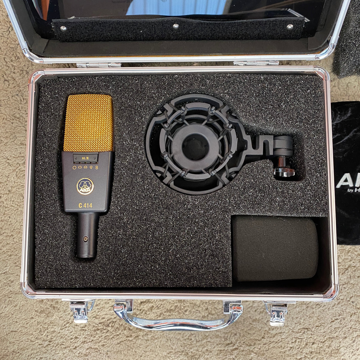 AKG C414 XLII Large-Diaphragm Condenser Microphone (used)