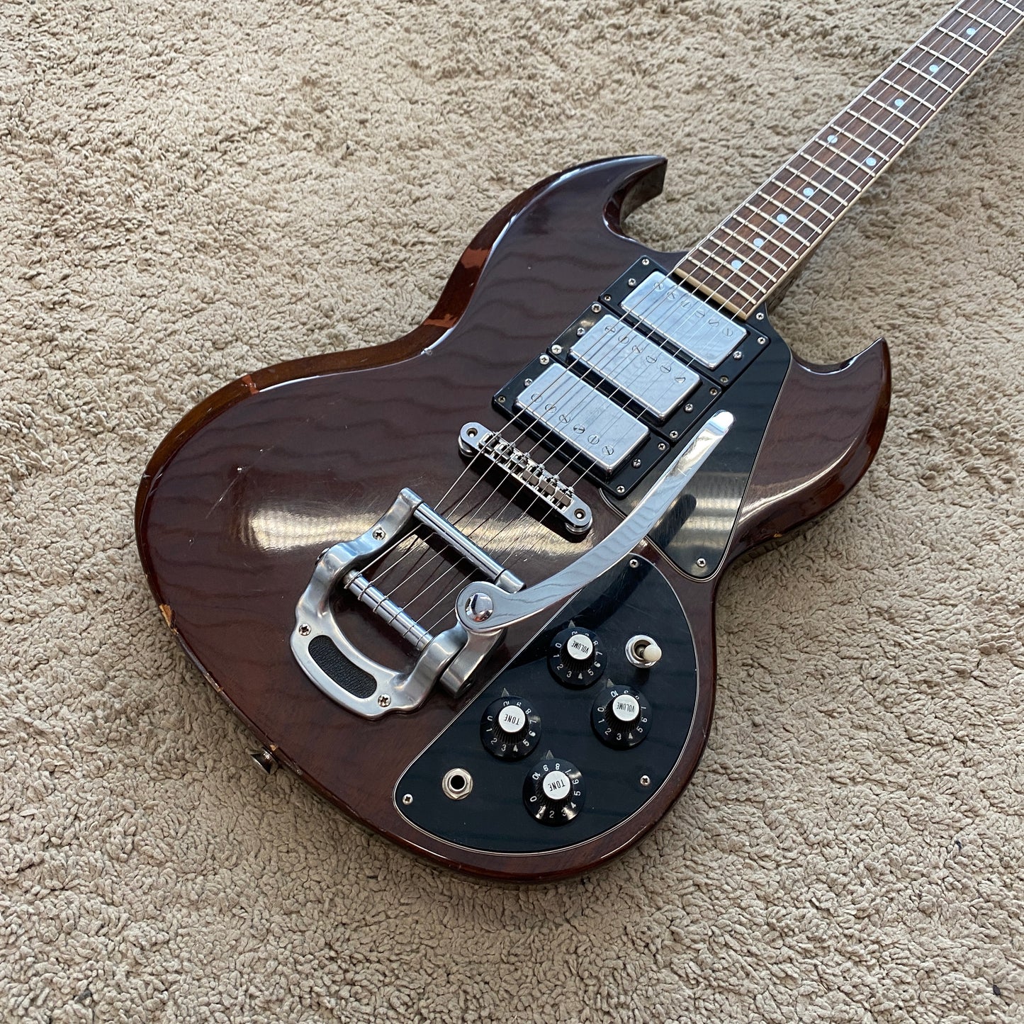 Dia SG-Style Electric Guitar – 1970s Japan, 3 Humbuckers, Vibrola (used)