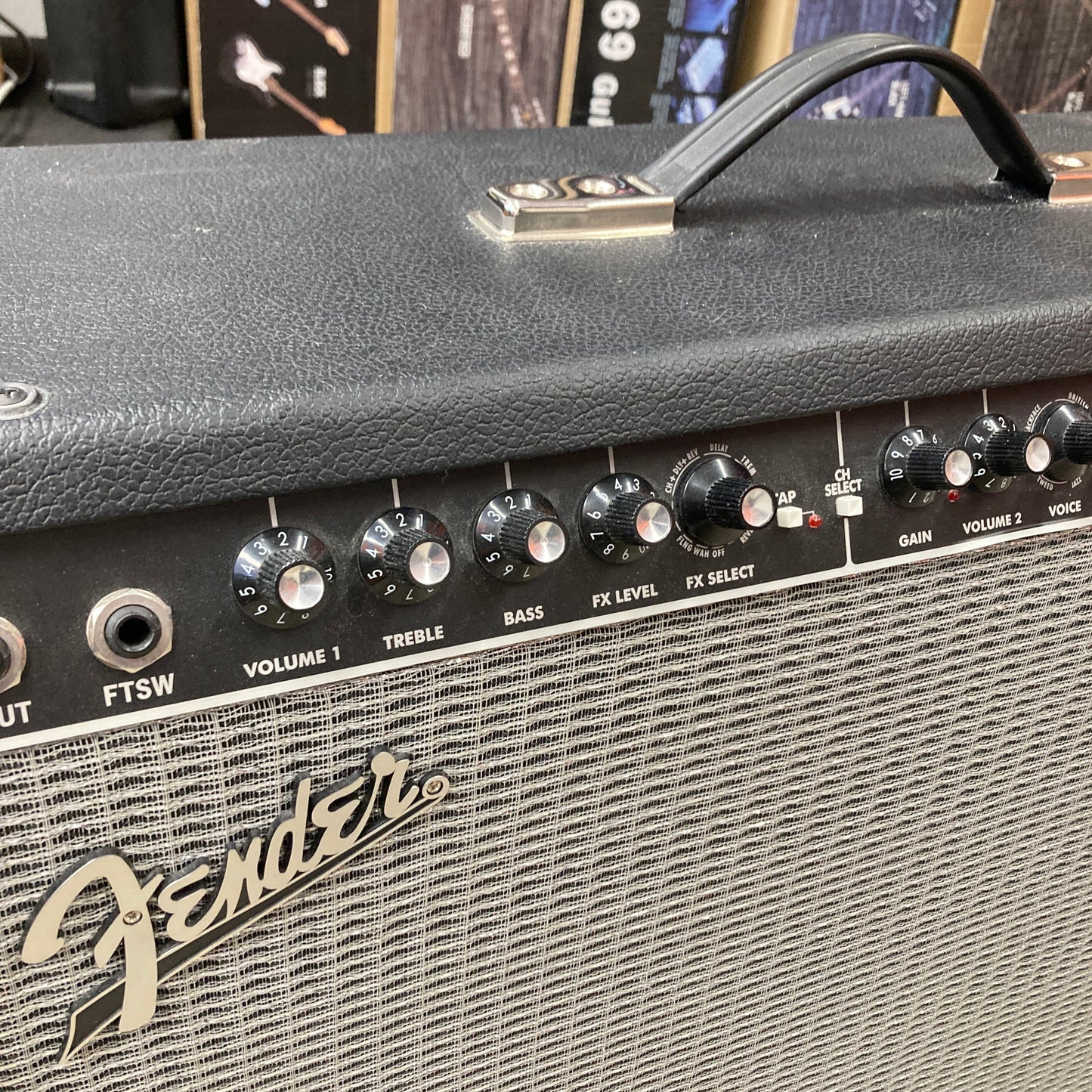 Fender Champion 100 2x12" combo, 100 watts (used)