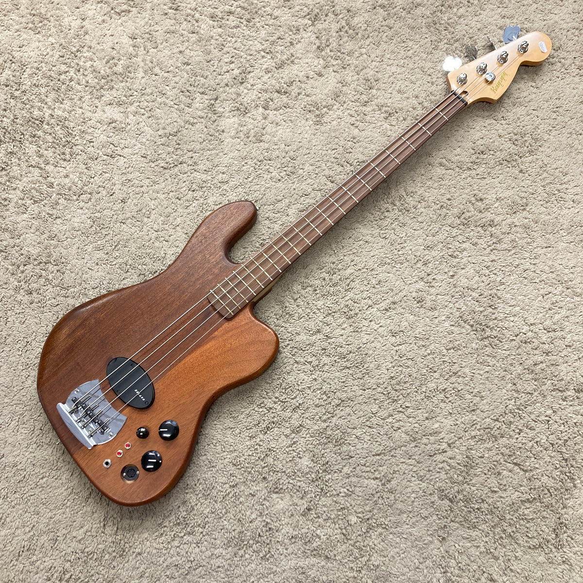 Harri Keinonen Jaguar-bass (used)