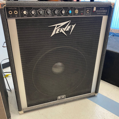Peavey Combo 300 Bass Amplifier - Mark III Series (Black Widow Speaker) - Made in USA (used)