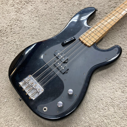 Samick Artist Series Bass (used)