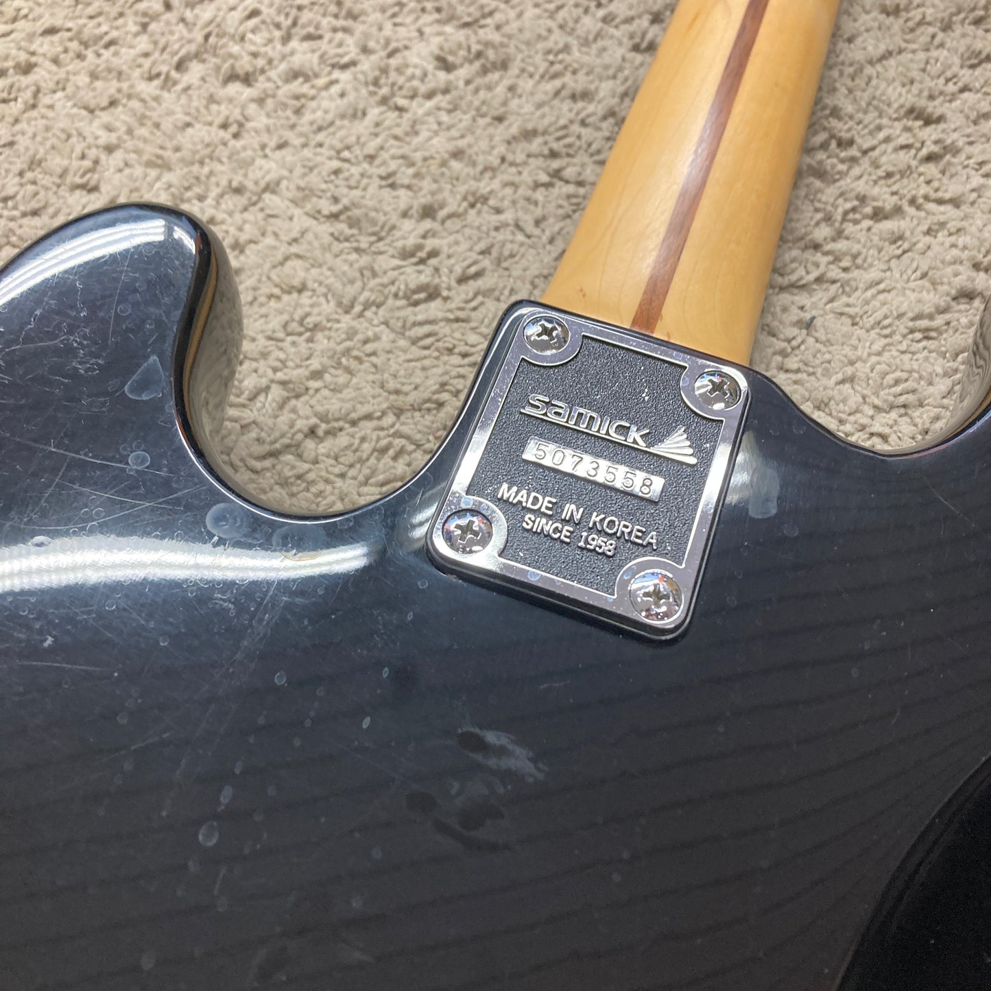 Samick Artist Series Bass (used)