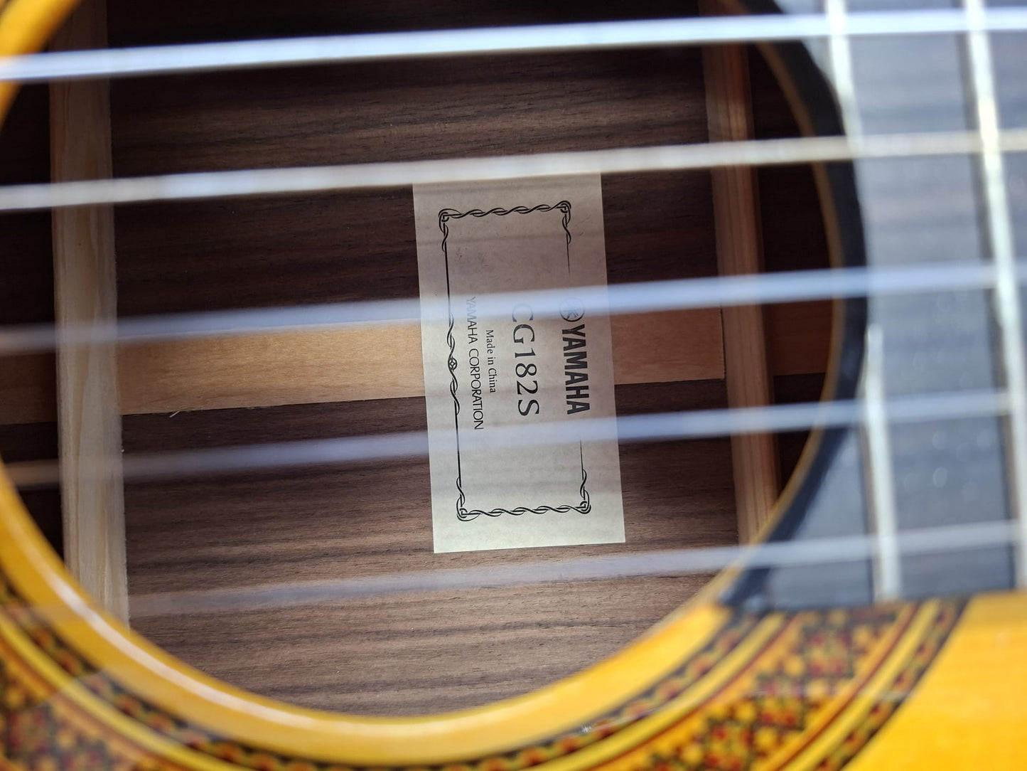 Yamaha CG182S Solid Top classical guitar (used)