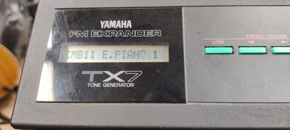 Yamaha DX7 keyboard & TX7 tone generator (used) - Aron Soitin