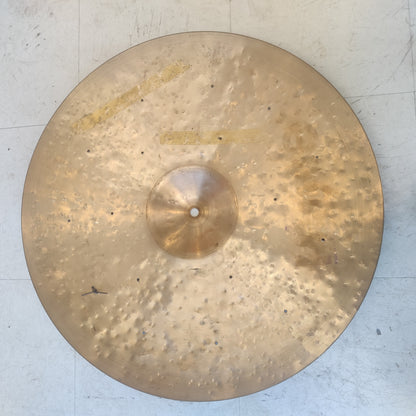 Paiste customoitu 20" ride (käytetty) - Aron Soitin