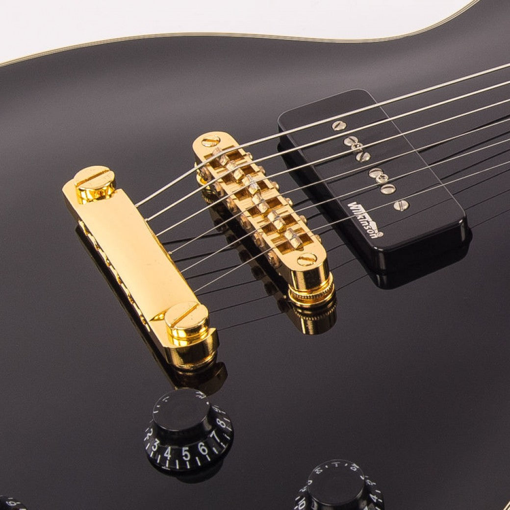 Vintage V100PBB ReIssued Les Paul P90 Gloss Black sähkökitara - Aron Soitin