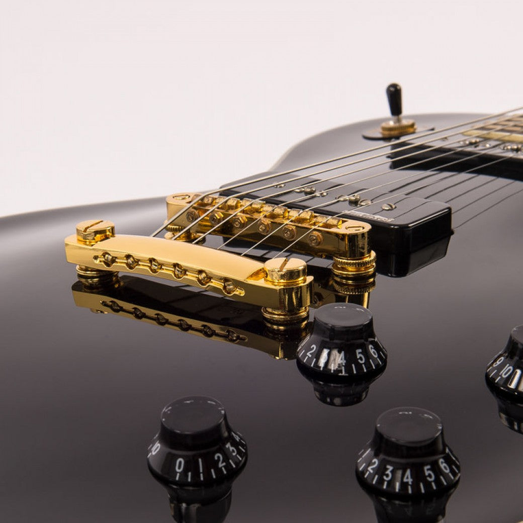 Vintage V100PBB ReIssued Les Paul P90 Gloss Black sähkökitara - Aron Soitin