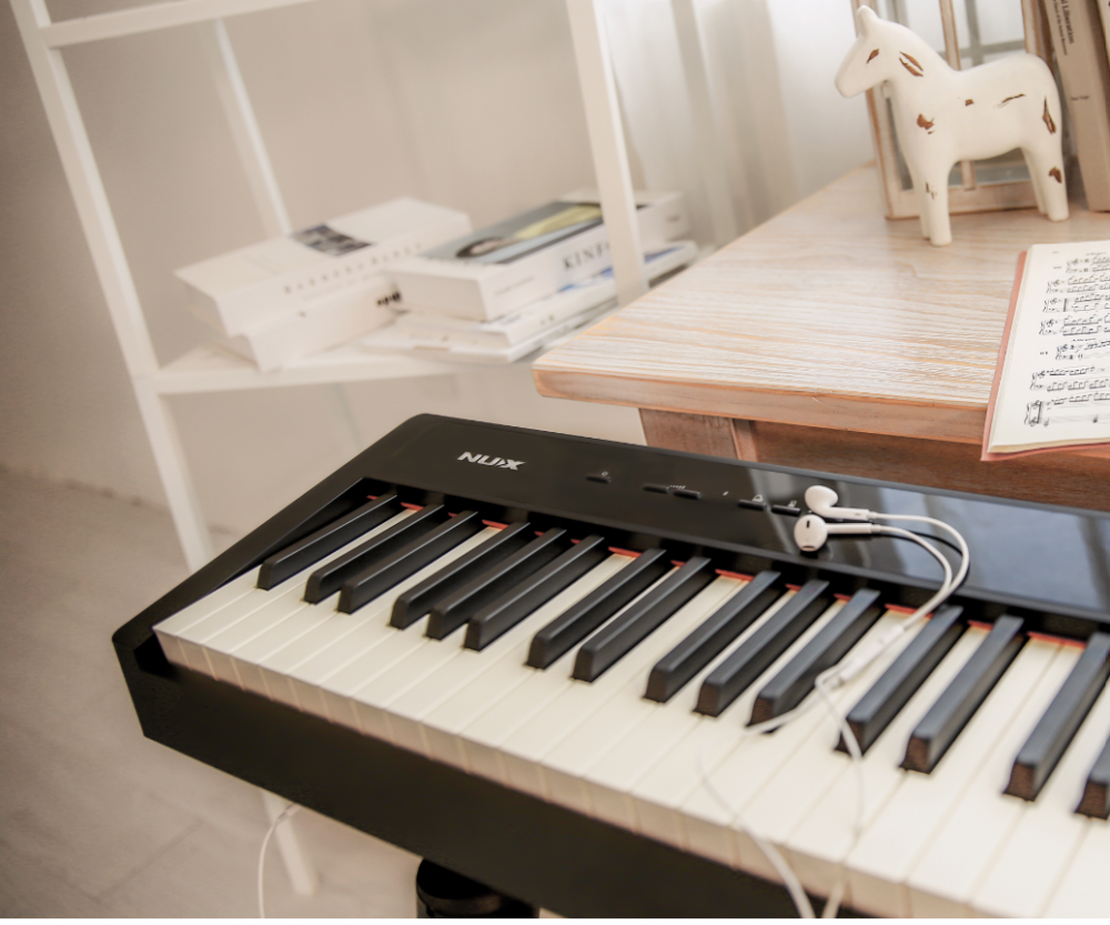 NUX NPK-10 DIGITAALIPIANO, MUSTA - Aron Soitin