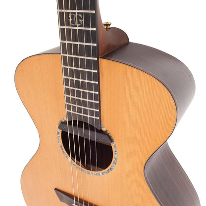 Vintage VE2000DLX Gordon Giltrap Signature Deluxe elektroakustinen kitara - Aron Soitin
