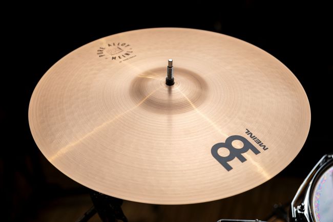 Meinl Pure Alloy 16" Thin Crash - Aron Soitin