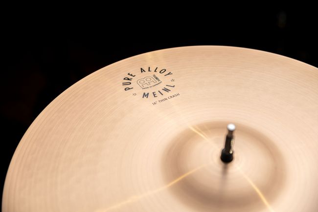 Meinl Pure Alloy 16" Thin Crash - Aron Soitin